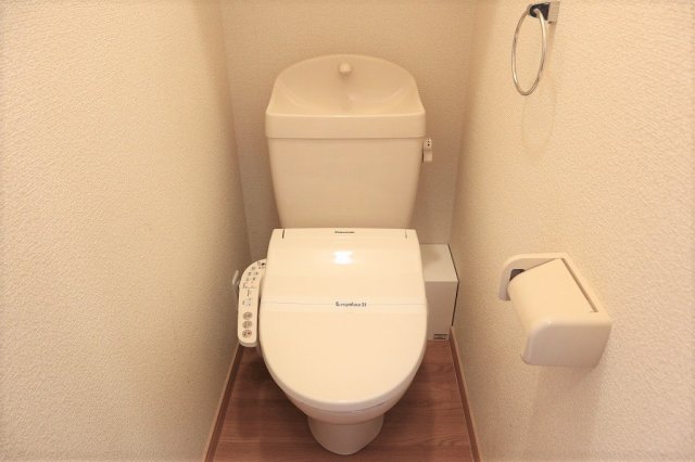 その他　温水洗浄便座
