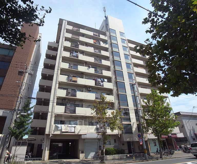地下鉄東西線 椥辻駅 徒歩6分 10階建 築49年の外観写真
