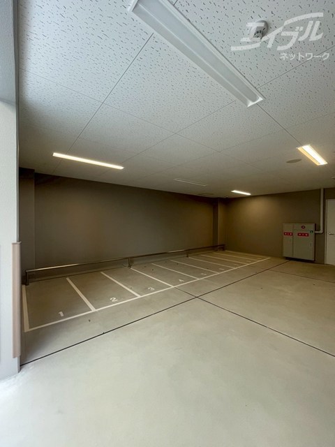 北大阪急行 江坂駅 徒歩17分 5階建 築2年の外観写真