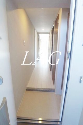 玄関　玄関です。