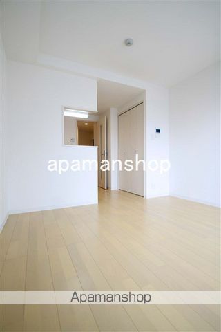 地下鉄長堀鶴見緑地線 玉造駅 徒歩6分 8階建 築9年の居間写真