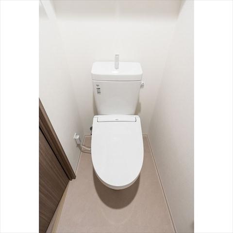 レフィールオーブ代々木のトイレ写真