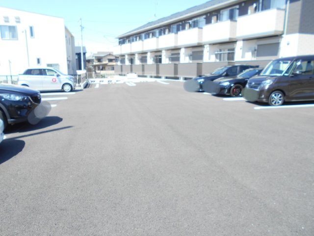 ティアラ・Tのその他写真
