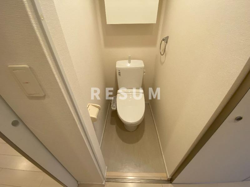 ＪＲ総武本線 東千葉駅 徒歩11分 2階建 築12年のトイレ写真