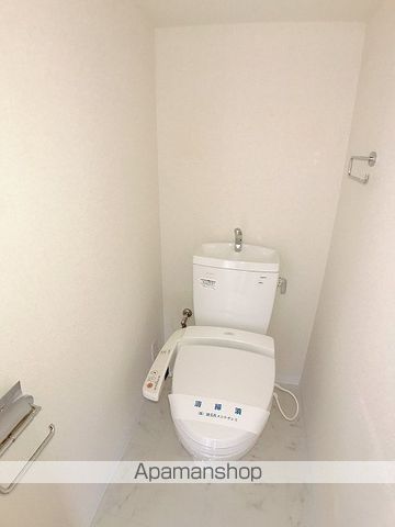 ＪＲ武蔵野線 三郷駅 徒歩5分 4階建 築18年のトイレ写真