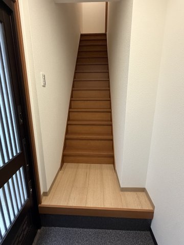 野江3丁目リノベ貸家の玄関写真