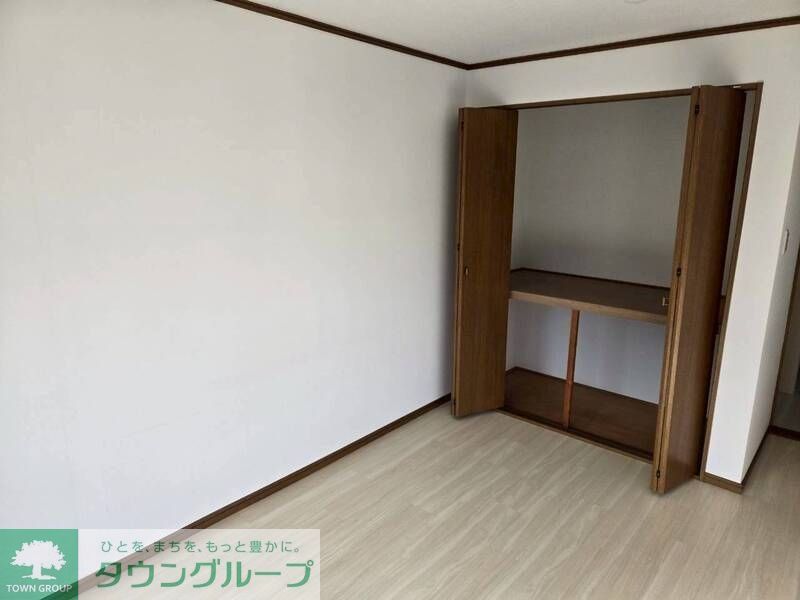 メゾンドテイクの居間写真