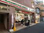コンビニ　セブンイレブン横浜鶴見向井町3丁目店（コンビニ）まで215m
