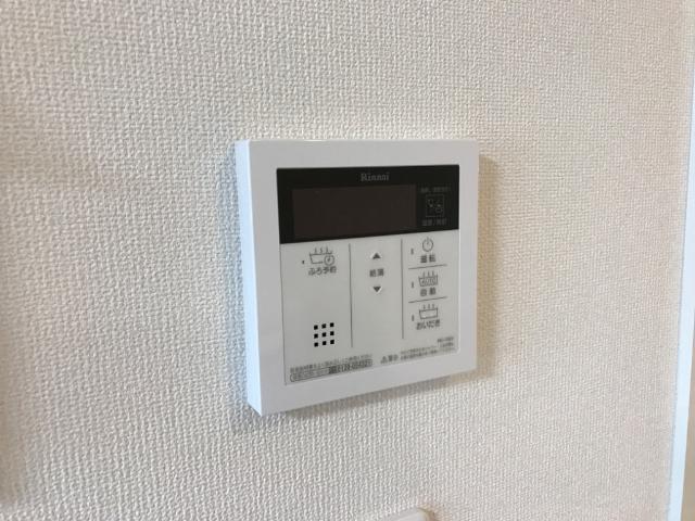 その他設備　給湯器パネル