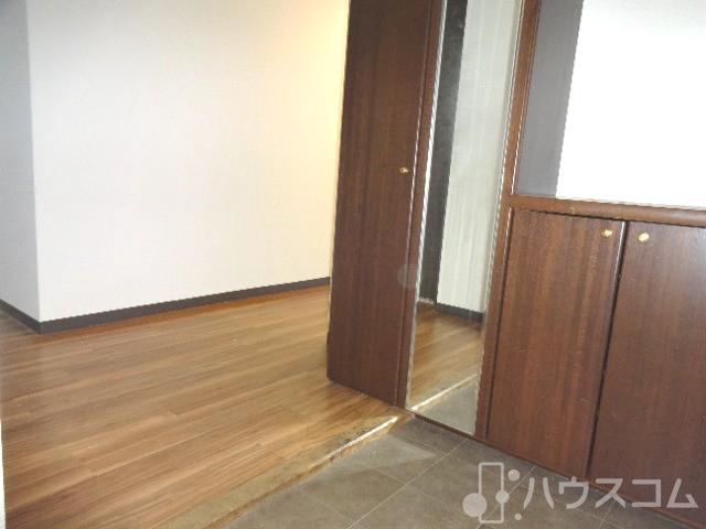 玄関　玄関にはシューズボックスございます。