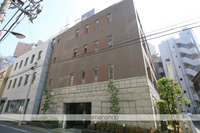 都営新宿線 九段下駅 徒歩8分 10階建 築24年の外観写真