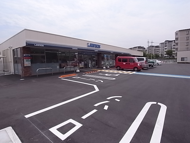 コンビニ　ローソン 四條畷田原台七丁目店（コンビニ）まで76m