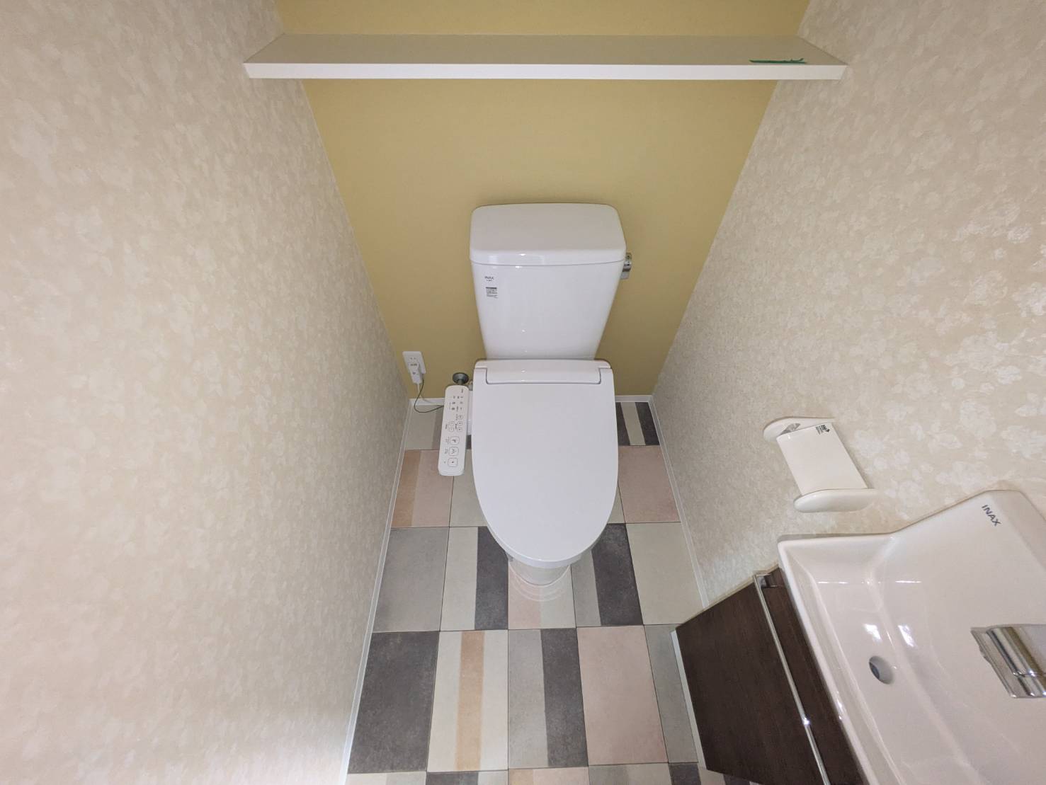 高見マンションのトイレ写真
