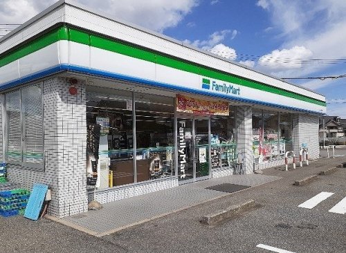 コンビニ　ファミリーマート 富山下坂倉店（コンビニ）まで167m