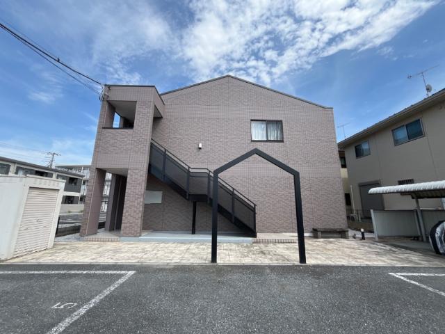 建物外観　外観写真（昼）