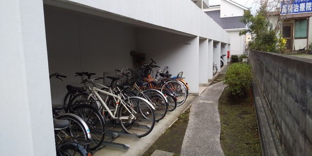 その他共有部分　駐輪場（有料バイク置場別途有）