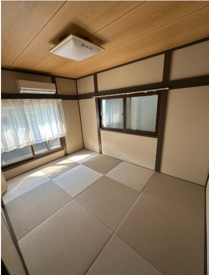 芦屋市翠ヶ丘の居間写真