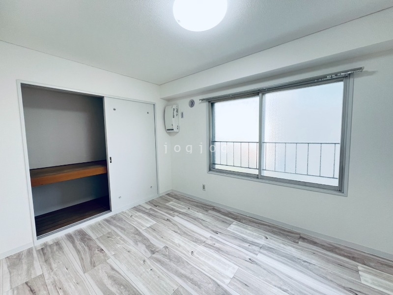 その他部屋・スペース　日当たりの良い明るいお部屋です。