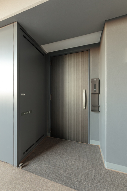 玄関　※写真は同タイプ住戸です。