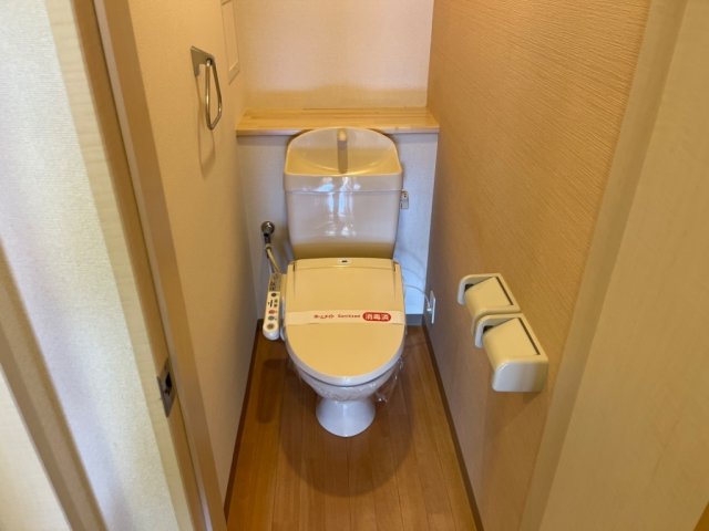 トイレ　シャワー付トイレ
