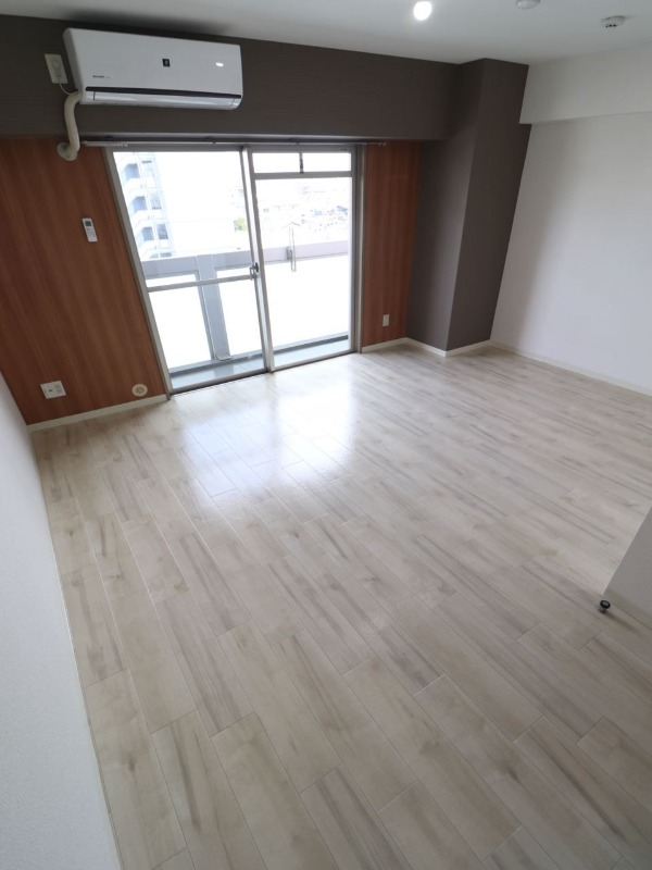 居室・リビング　8.89帖のお部屋になります。
