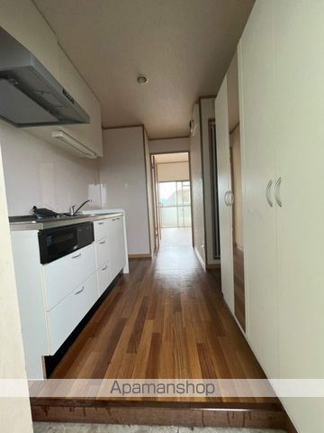 第3年見マンションの玄関写真