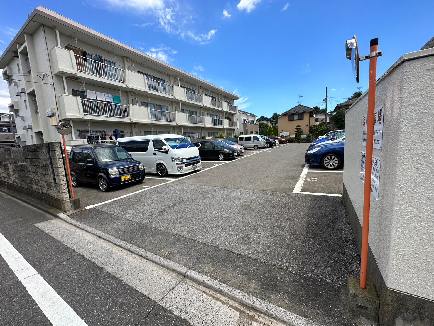 駐車場