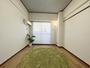 居室・リビング　10畳の広めのお部屋です♪