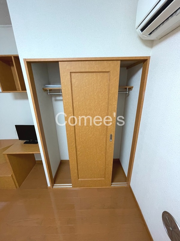 収納　クローゼット