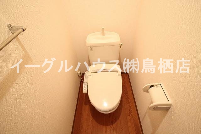 【プラムヒルズB棟のトイレ】