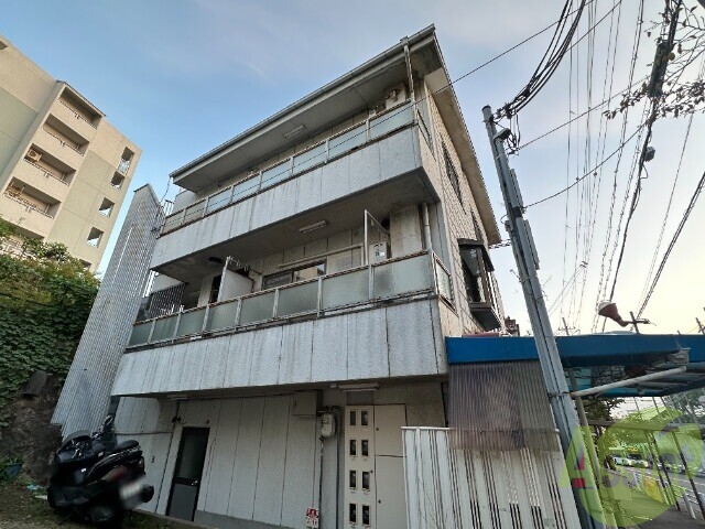 神戸市長田区長尾町のアパートの建物外観