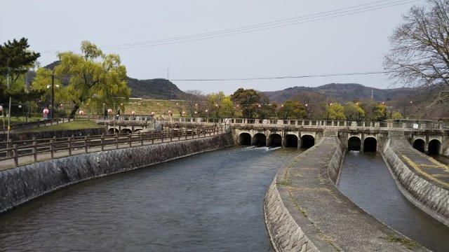 【倉敷市大内のアパートの公園】