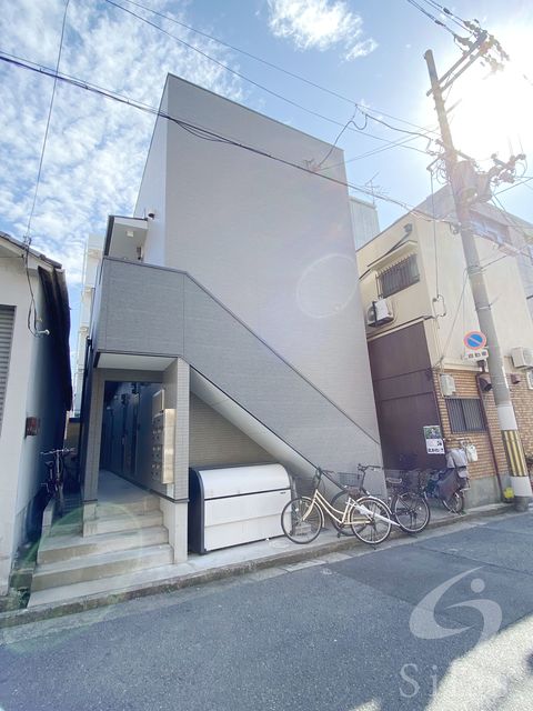 【OBS堺の建物外観】