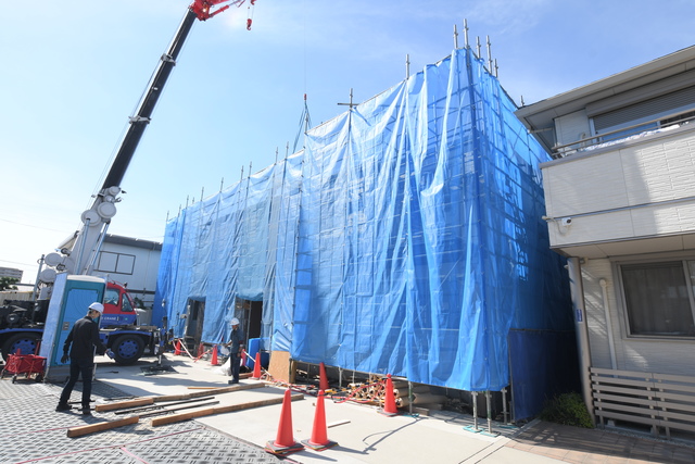 【プリムローズくずはIII番館の建物外観】