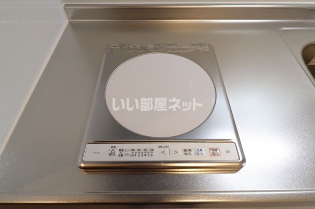 【郡山市田村町上行合のアパートのキッチン】