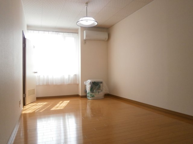 グリーンパークつつみ8_内装_0