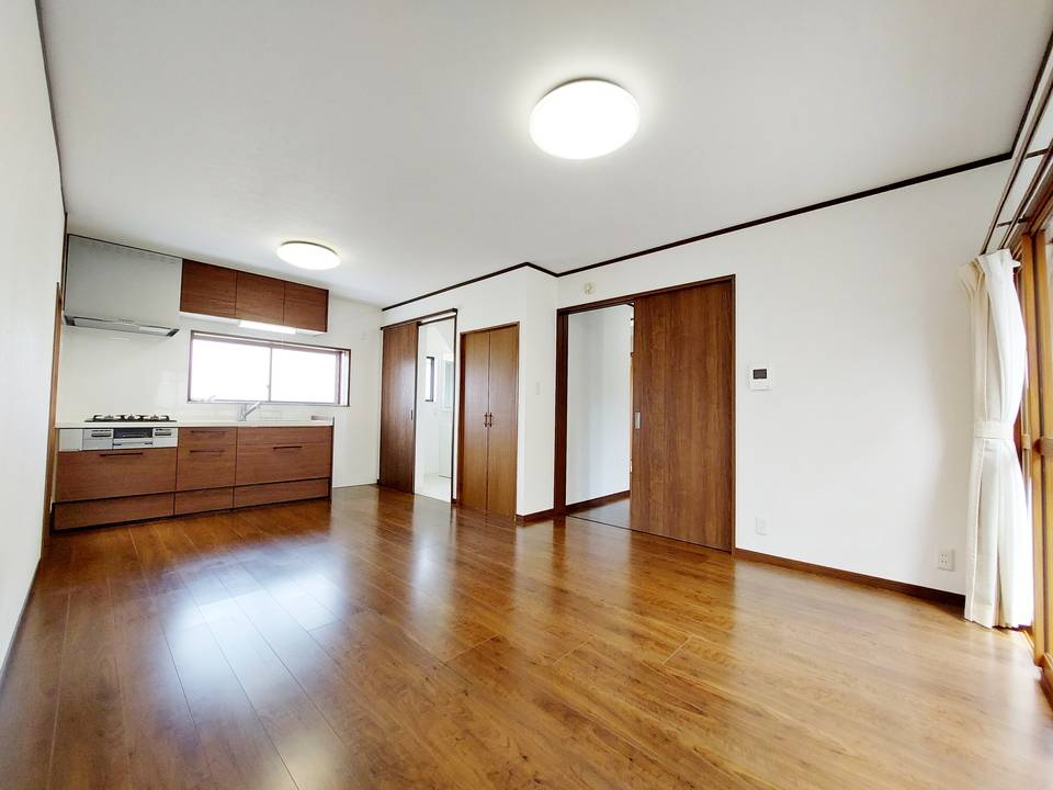 居室・リビング　リビング