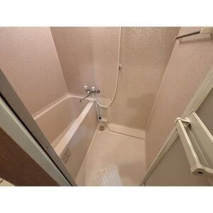 バス・シャワールーム　きれいなお風呂です