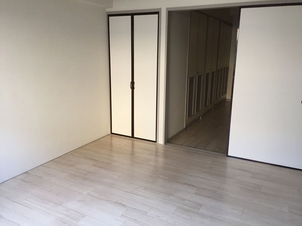 居室・リビング　リビング