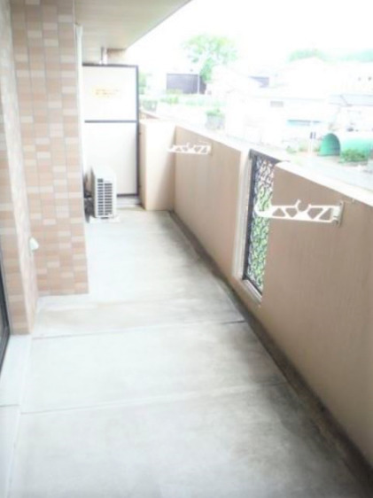 バルコニー　バルコニー付きです