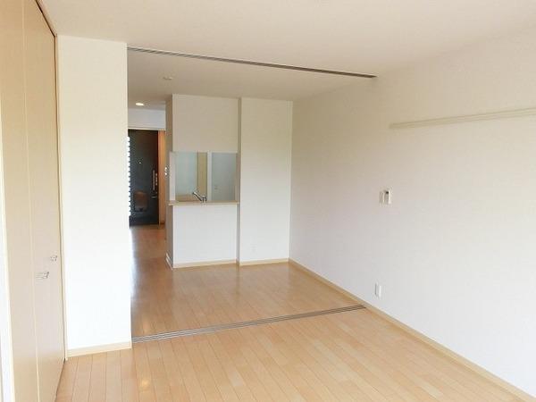 居室・リビング　カウンターキッチン！