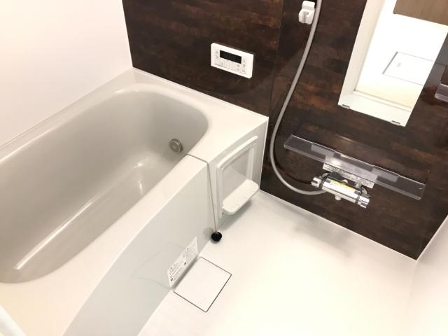 バス・シャワールーム　バス（イメージ）