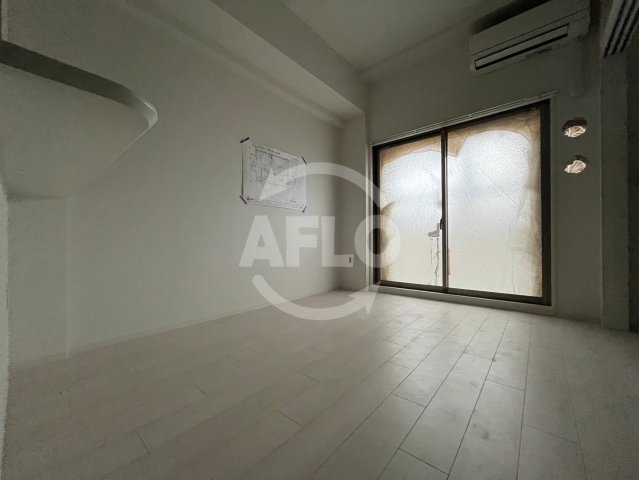 居室・リビング　セレニテ難波ミラク弐番館　リビング