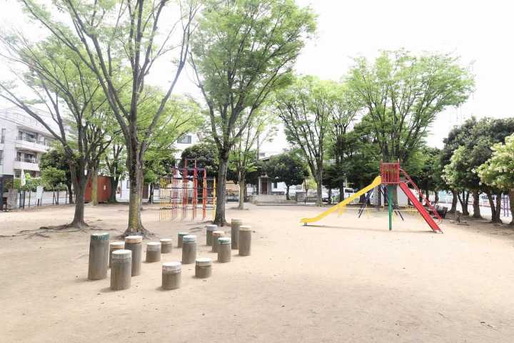 公園　東場公園（公園）まで130m