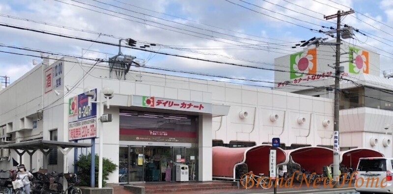 ショッピングセンター　イズミヤ百舌鳥ショッピングセンター（ショッピングセンター）まで566m