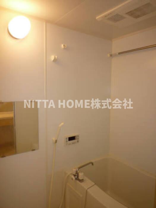 バス・シャワールーム　一人暮らしにも十分なバスルーム★