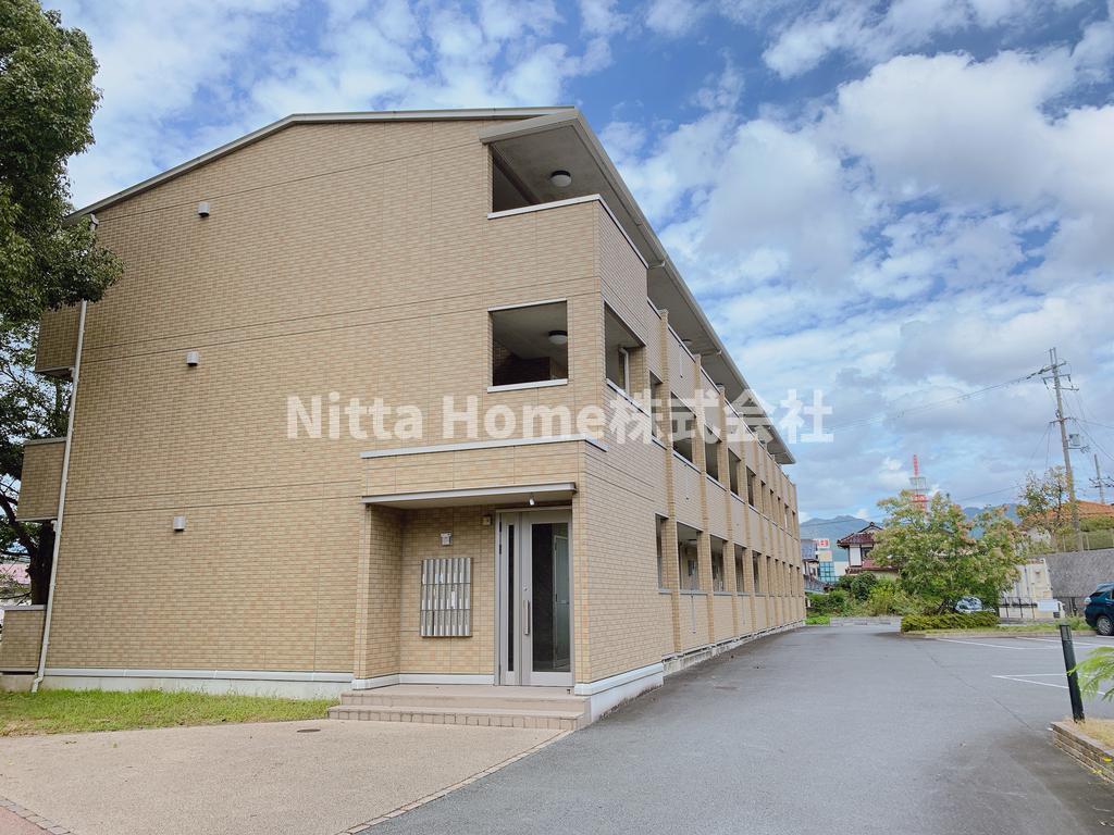 建物外観　オートロック付きで福知山駅まで徒歩圏内です◎