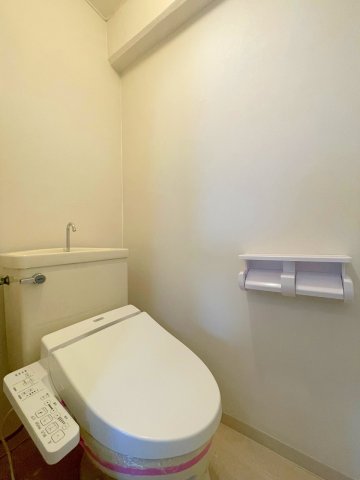 トイレ　シンプルで使いやすいトイレです