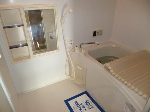 バス・シャワールーム　浴室