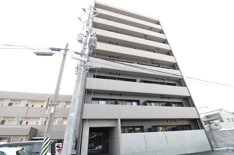 建物外観　オートロック付きマンション！